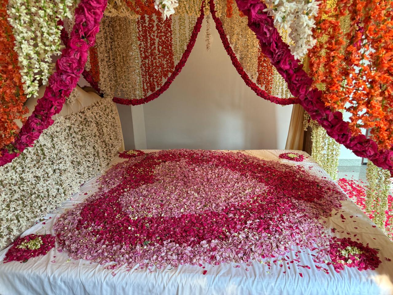 Luxury Honeymoon Room